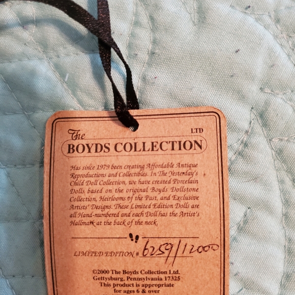 The BOYD'S COLLECTION Doll - Picture 11 of 12